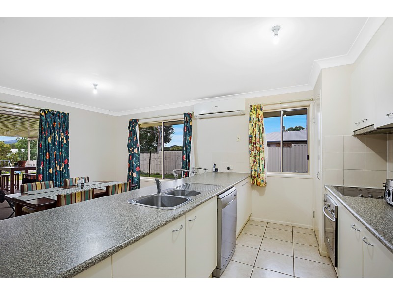 48 Parkridge Drive, Withcott QLD 4352