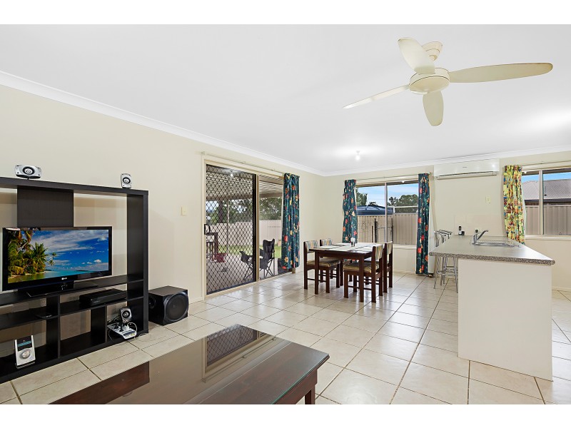 48 Parkridge Drive, Withcott QLD 4352