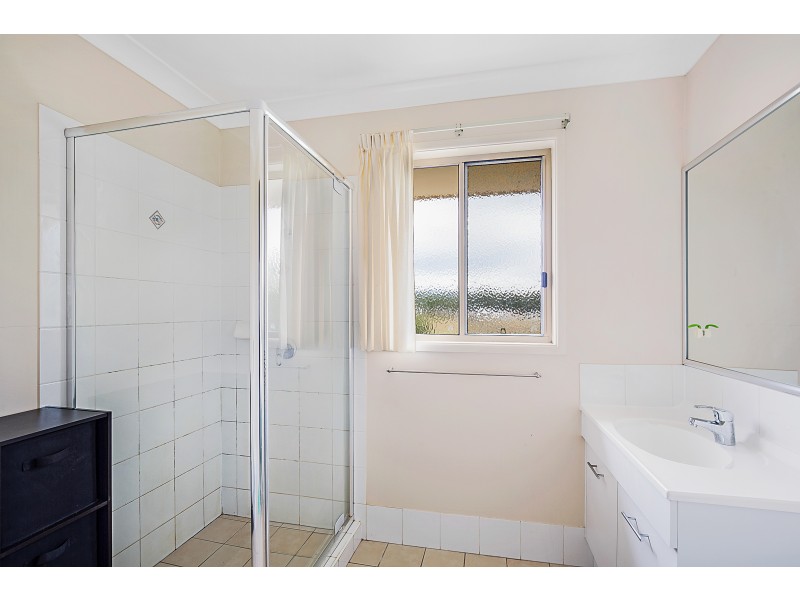 48 Parkridge Drive, Withcott QLD 4352