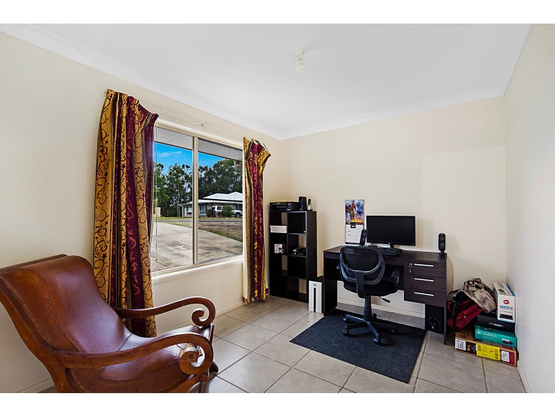48 Parkridge Drive, Withcott QLD 4352