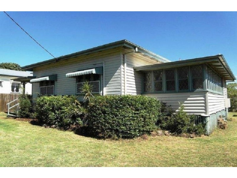 37 Clark Street, South Toowoomba QLD 4350