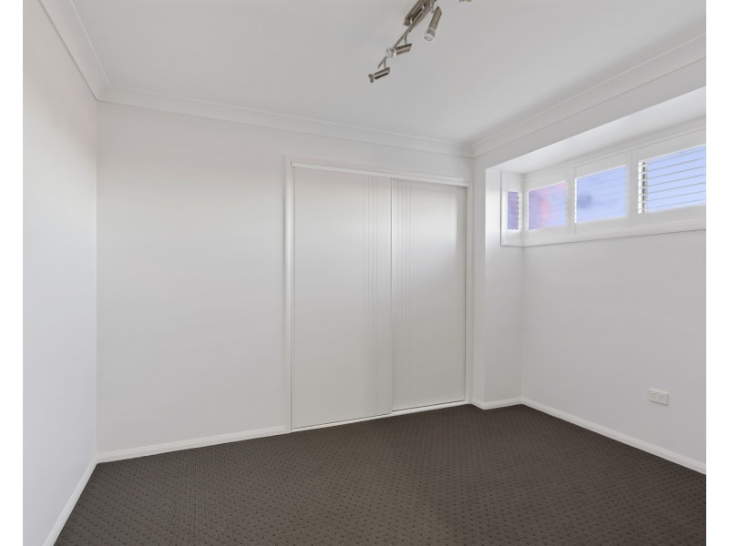 169 Nelson Street, Kearneys Spring QLD 4350
