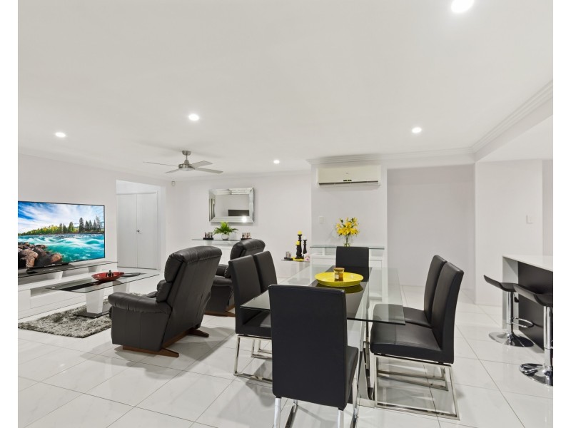 169 Nelson Street, Kearneys Spring QLD 4350
