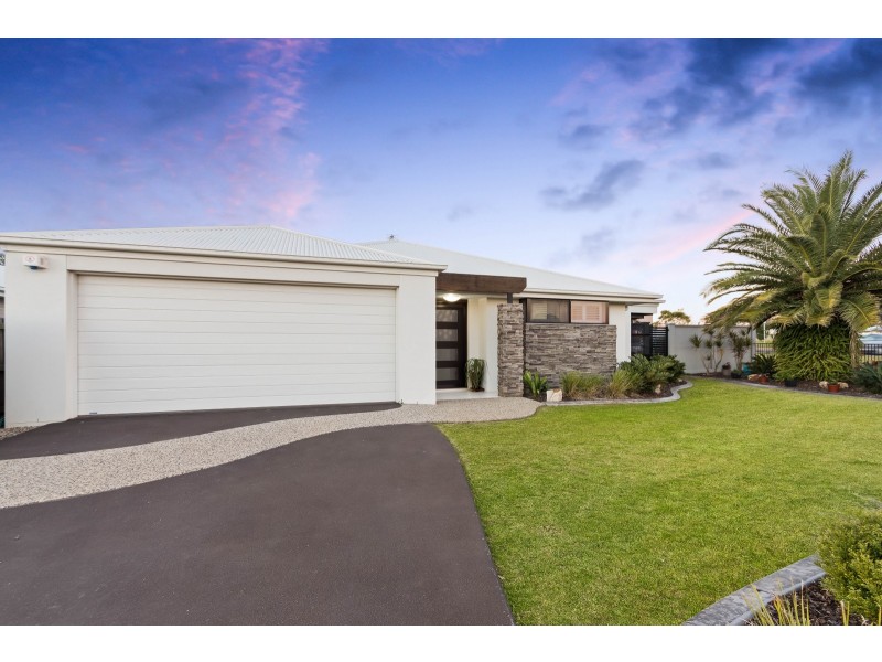 169 Nelson Street, Kearneys Spring QLD 4350
