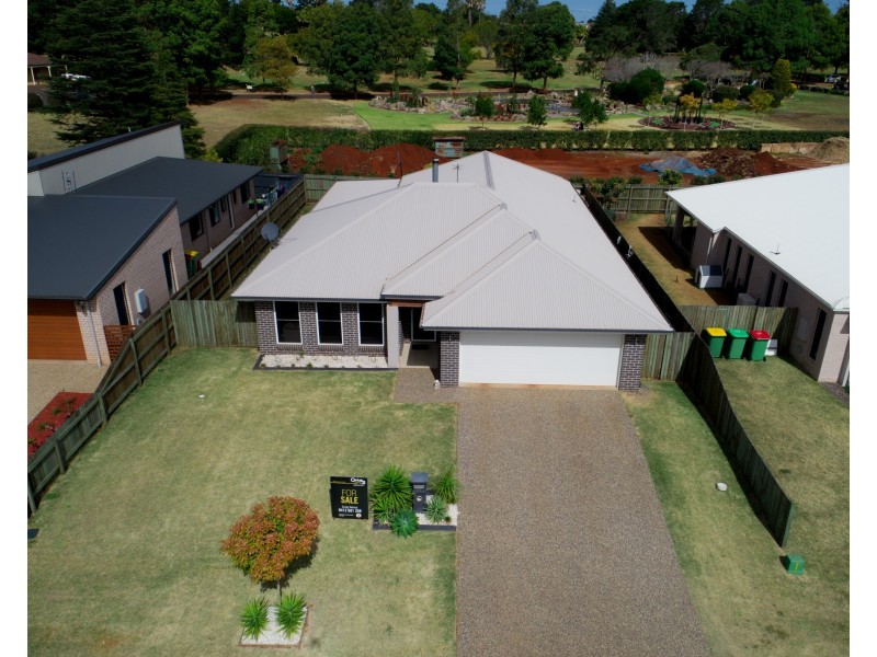 53 Entabeni Drive, Kearneys Spring QLD 4350