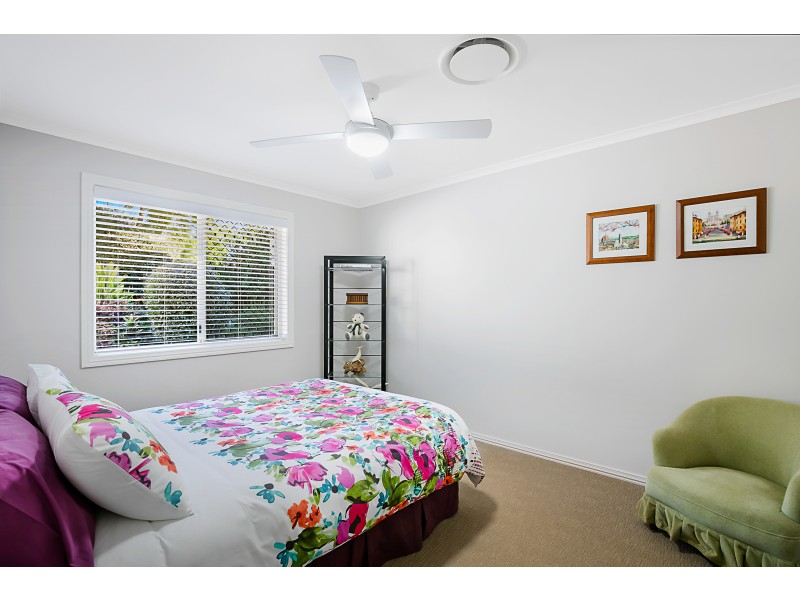 10 Griinke Drive, Middle Ridge QLD 4350