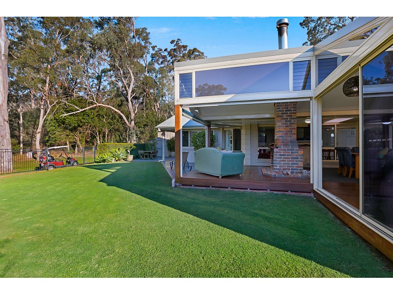 10 Griinke Drive, Middle Ridge QLD 4350