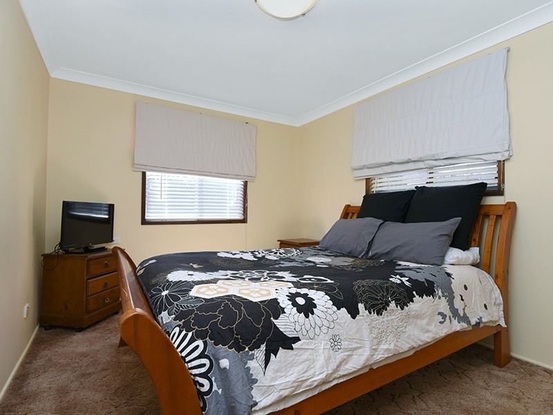 2/6 Begonia Court, Centenary Heights QLD 4350