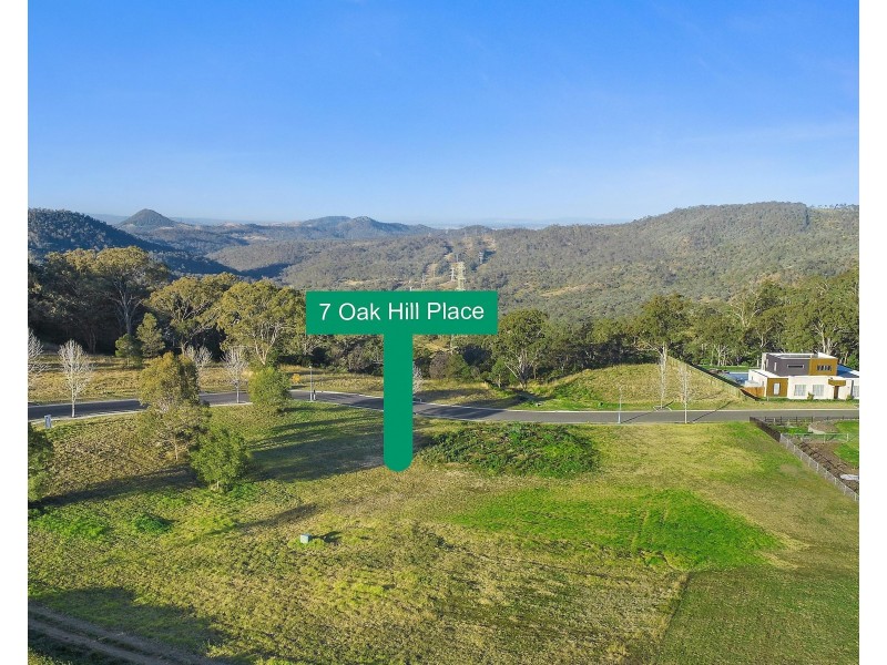 7 Oakhill Place, Preston QLD 4352