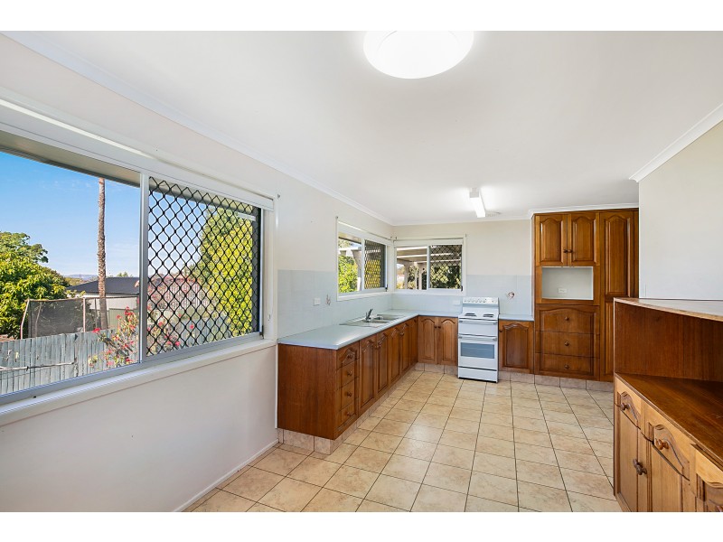 8  Blue Hills Drive, Rangeville QLD 4350