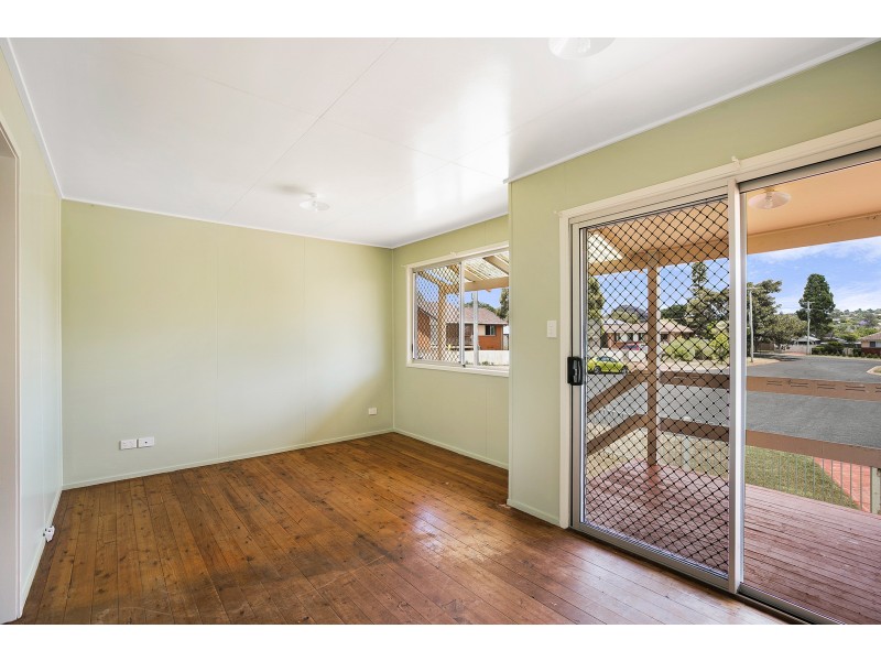 2a Gala Court, Rockville QLD 4350