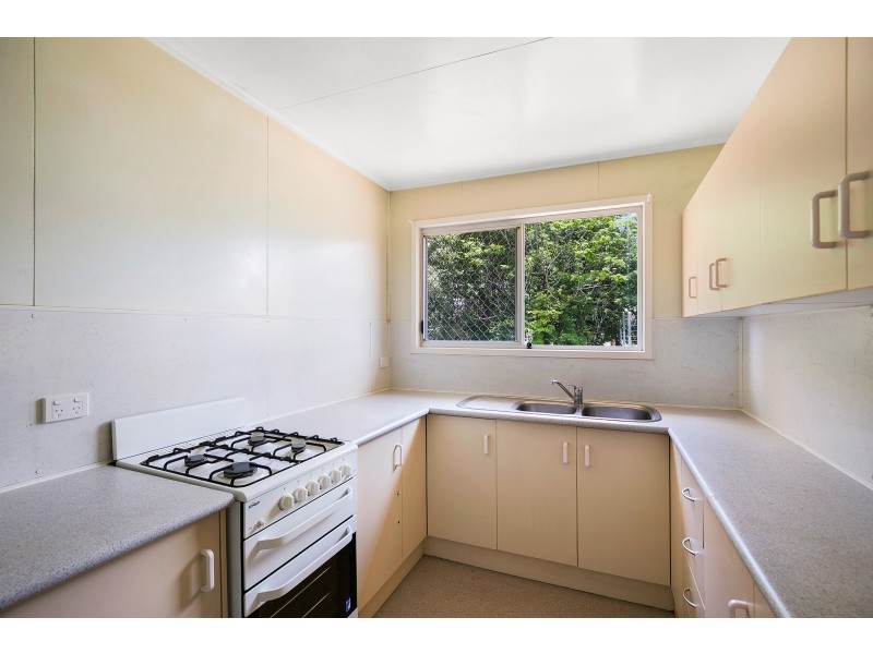 2a Gala Court, Rockville QLD 4350