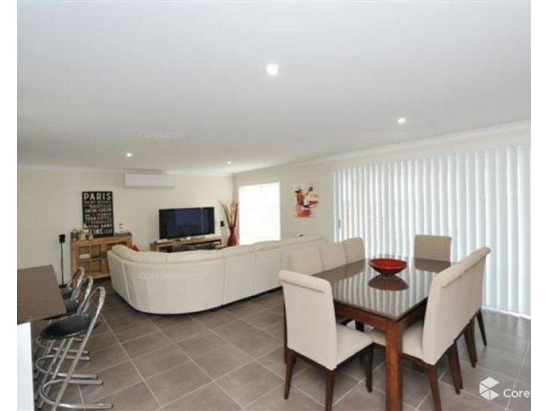 17 Schneider Court, Middle Ridge QLD 4350