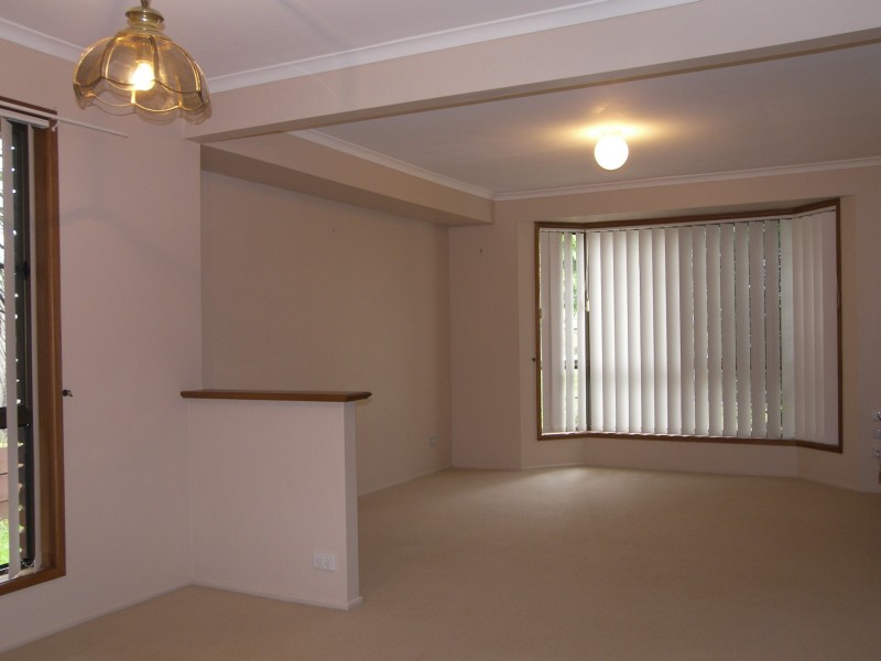 1 Wilga Court, Newtown QLD 4350