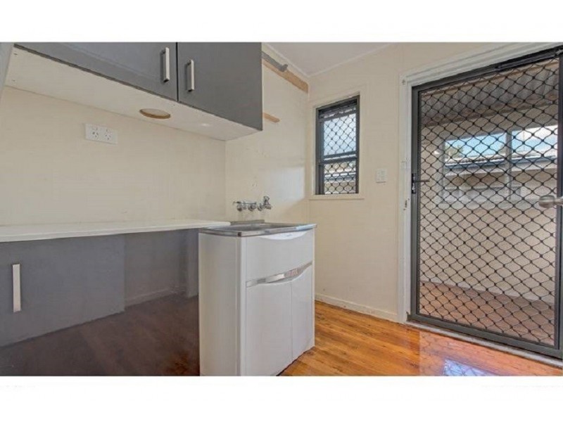 89 Long Street, South Toowoomba QLD 4350