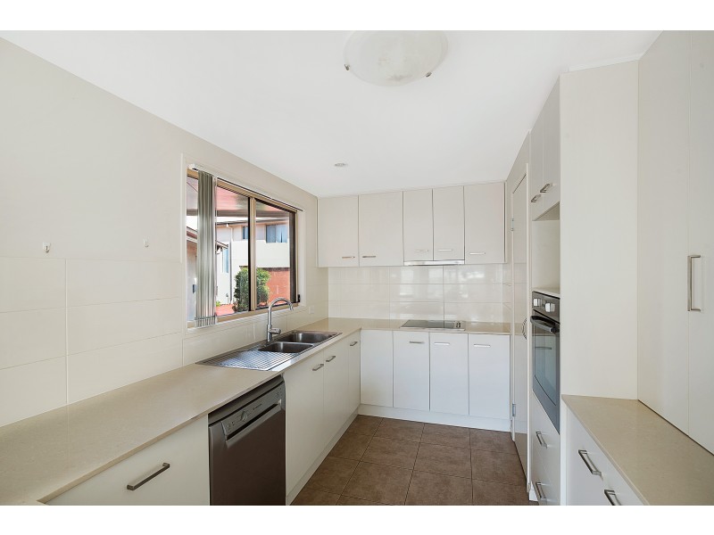 30/16 Anzac Avenue, Toowoomba QLD 4350