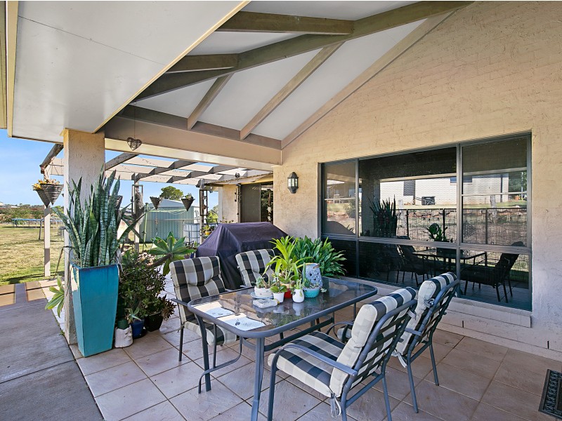 11 Liam Drive, Highfields QLD 4352