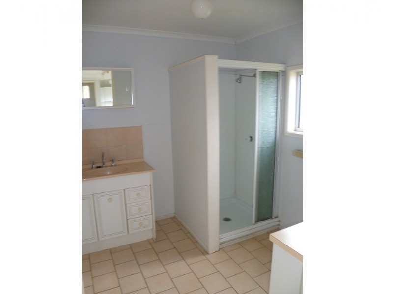 15 Seaton Street, South Toowoomba QLD 4350
