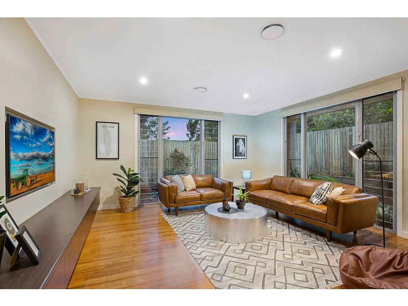 13 Thorley Court, Middle Ridge QLD 4350