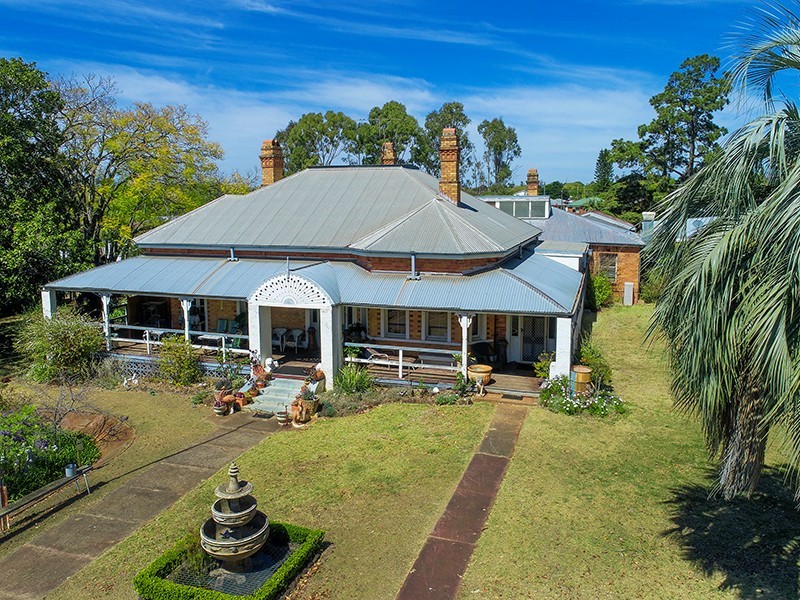 24 – 36 Drayton Road, Harristown QLD 4350