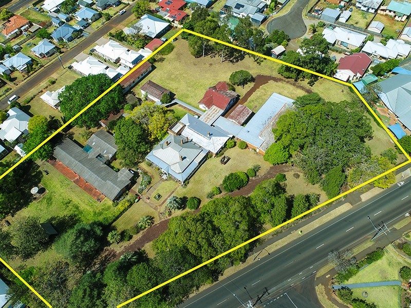 24 – 36 Drayton Road, Harristown QLD 4350