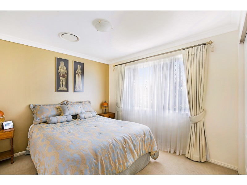 52 Wood Drive, Middle Ridge QLD 4350