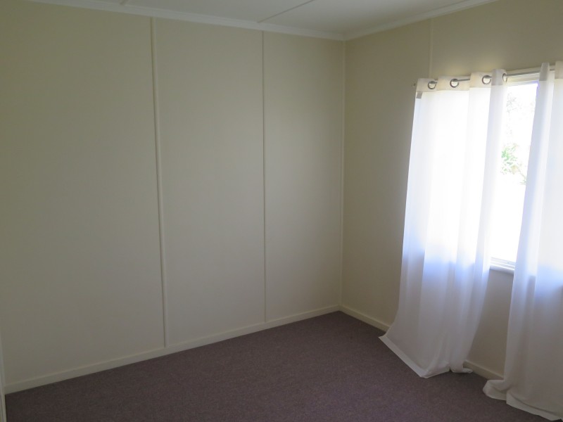 11 McCafferty Street, Wilsonton QLD 4350