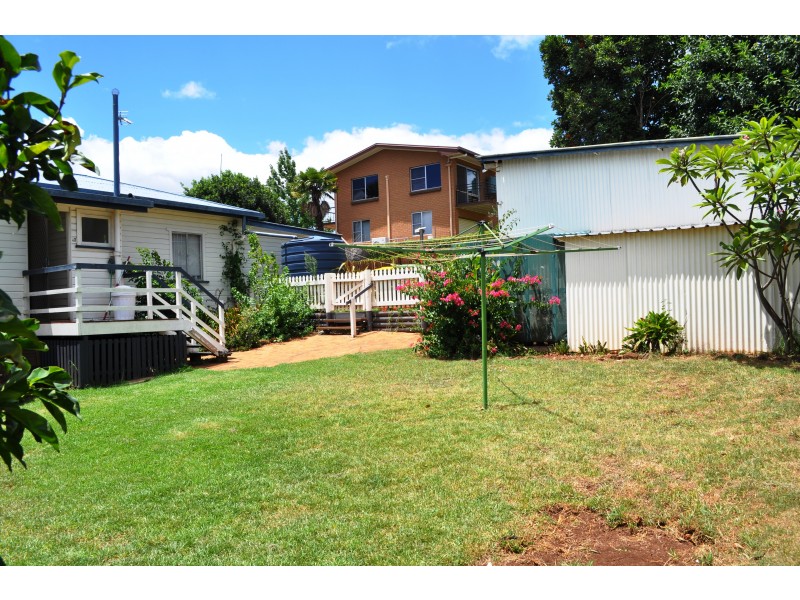 20 Chilcote Street, North Toowoomba QLD 4350