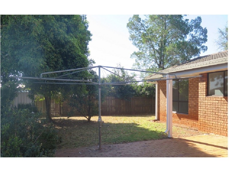 33 Rachel Street, Darling Heights QLD 4350