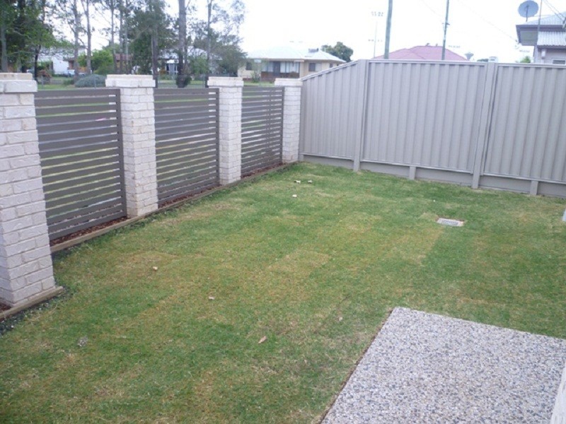 1/11 Boxsall Street, Newtown QLD 4350