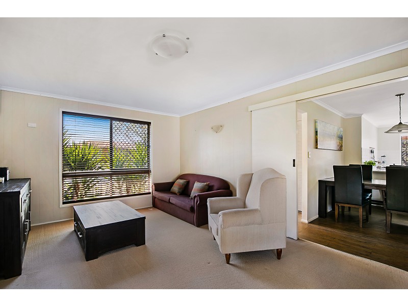 14 Banksia Street, Newtown QLD 4350