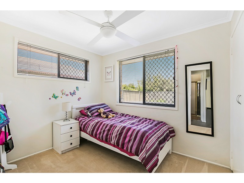 14 Banksia Street, Newtown QLD 4350