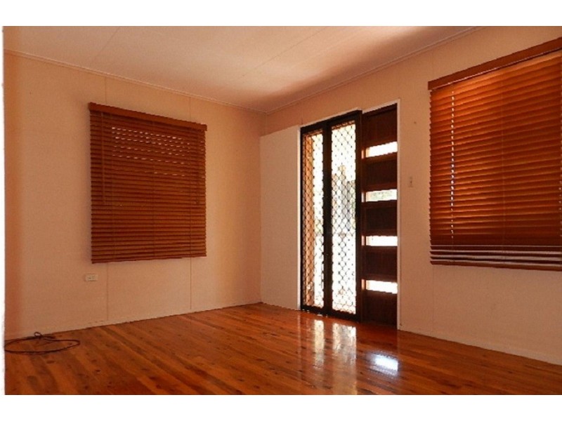 14 Wilfred Street, Harristown QLD 4350