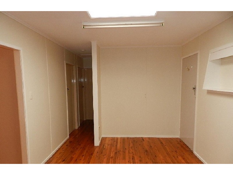 14 Wilfred Street, Harristown QLD 4350