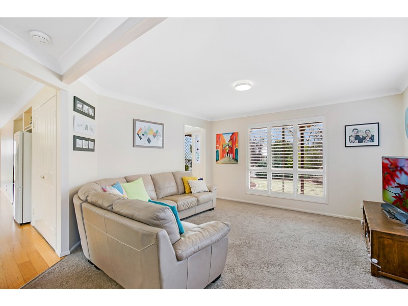 10 Zinnia Court, Middle Ridge QLD 4350