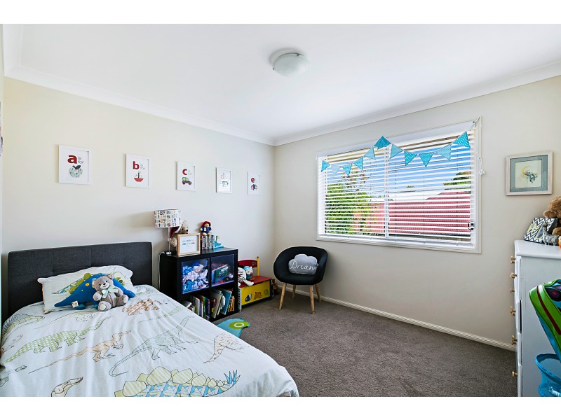 10 Zinnia Court, Middle Ridge QLD 4350