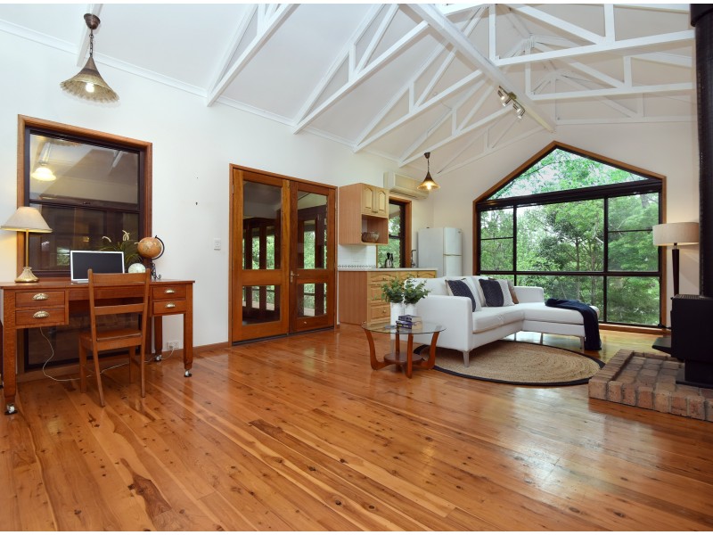 24 Culliford Drive, Middle Ridge QLD 4350