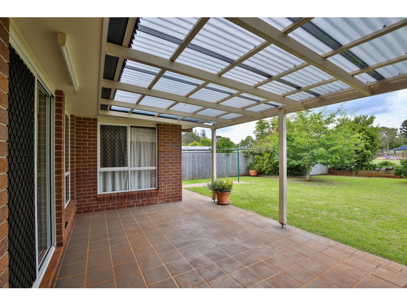 13 Weller Street, Rangeville QLD 4350