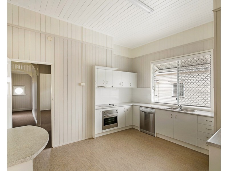 101 Hill Street, Newtown QLD 4350