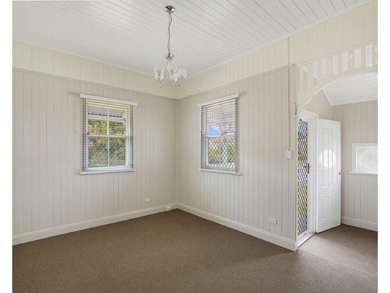 101 Hill Street, Newtown QLD 4350