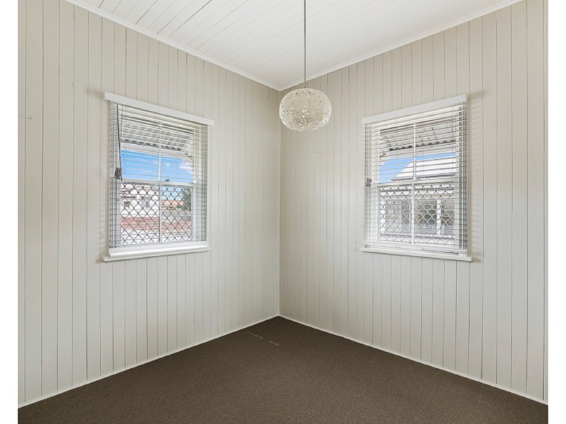 101 Hill Street, Newtown QLD 4350