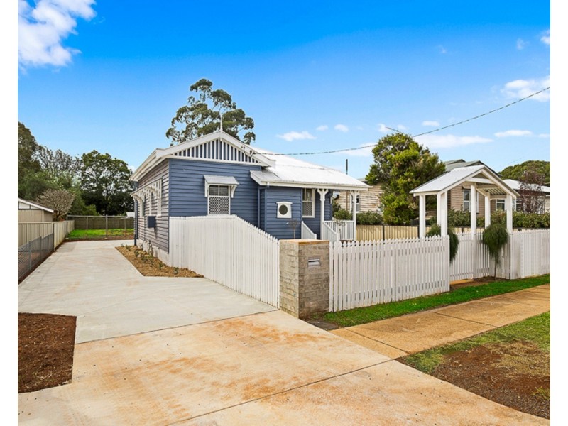 101 Hill Street, Newtown QLD 4350