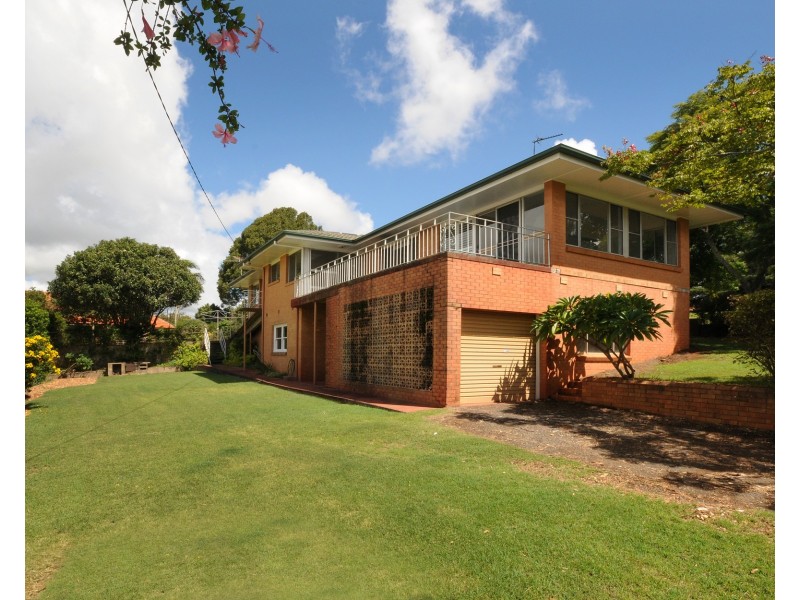 2F James Street, Rangeville QLD 4350
