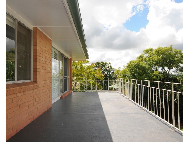 2F James Street, Rangeville QLD 4350