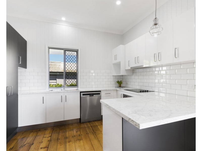 13 Leonard Street, East Toowoomba QLD 4350