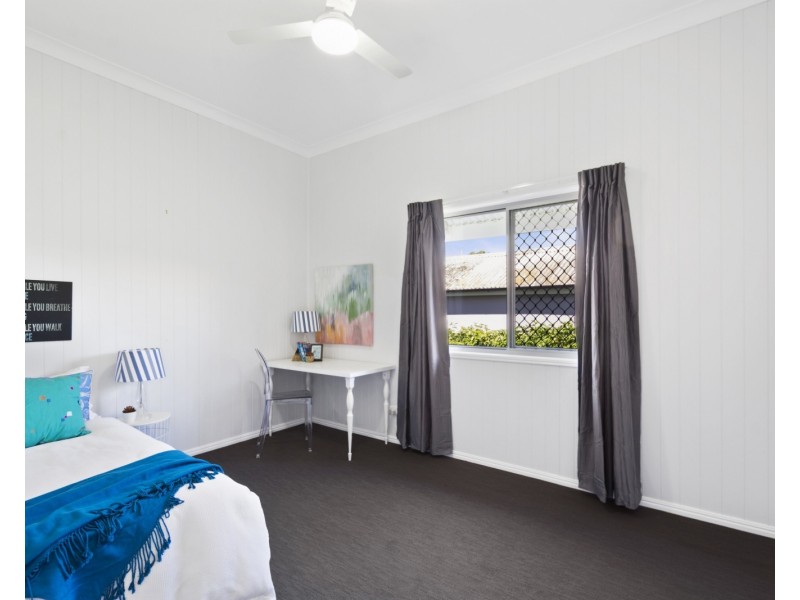 13 Leonard Street, East Toowoomba QLD 4350