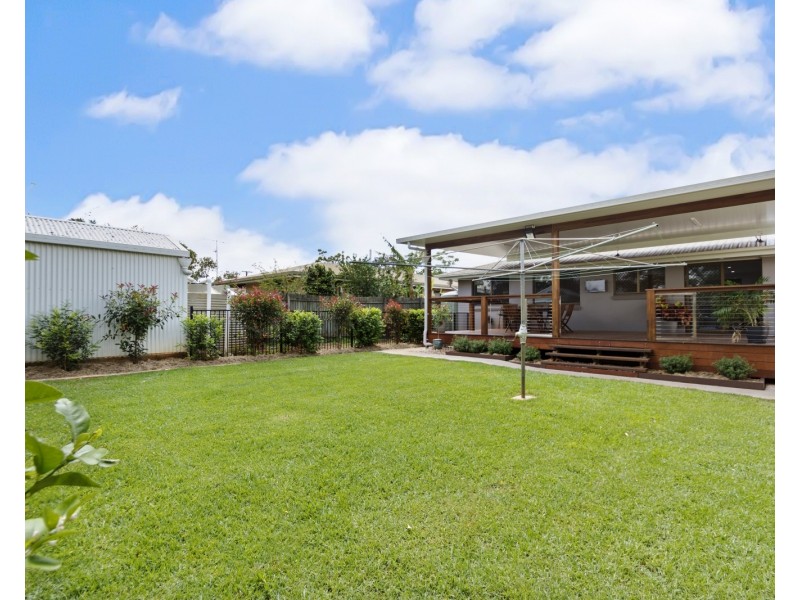 7 Lotus Crescent, Centenary Heights QLD 4350