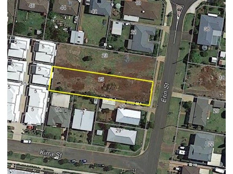 25 Erin Street, Wilsonton QLD 4350