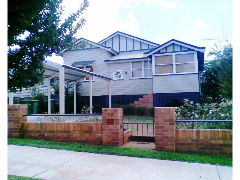 17 Vacy Street, Newtown QLD 4350