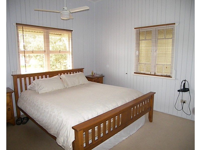 17 Vacy Street, Newtown QLD 4350